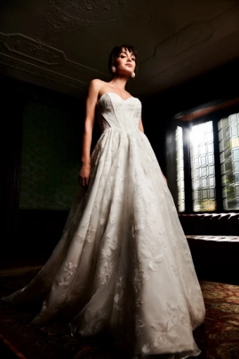 Kelly Faetanini NOOR #0 default Ivory thumbnail